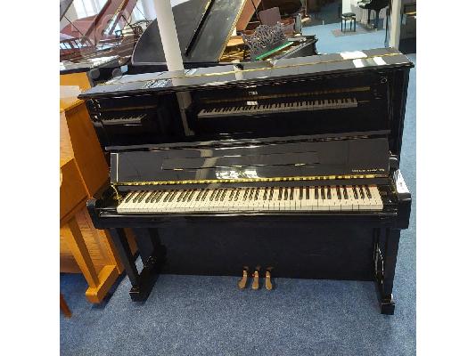 PoulaTo: Boston UP126E Upright Acoustic Piano Polished Ebony